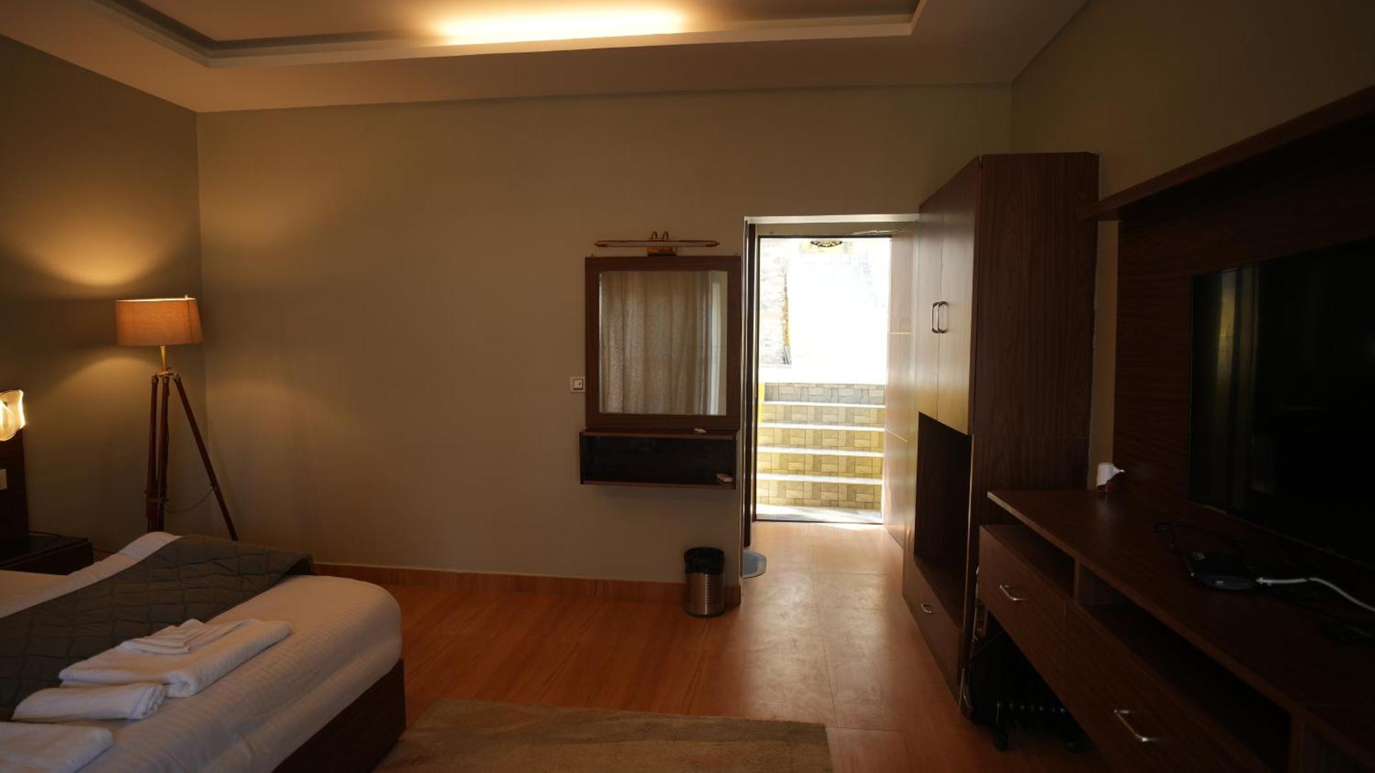 穆克缇斯瓦 The Foresta By Orchid Hospitality & Holidays酒店 外观 照片